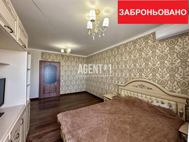 ЖК Петропавлівський посад, 2-кімн., вул. Черкаська, 10