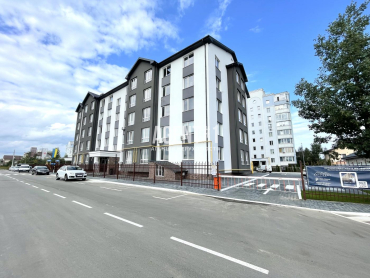ЖК Антрацит 3-х кімнатна 89 кв.м.