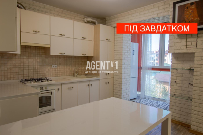 Продаж 3 кімнатної квартири в Софіївській Борщагівці без комісії