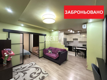 ЖК Чайка, 1-кімн. квартира, 43 кв.м., вул. Лобановського, 24