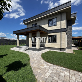 БЕЗ% Продаж Новий будинок 160 кв.м. з Газом на 6 та 6,5 соток. с.Гатне